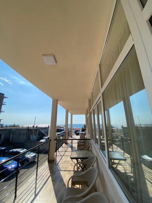 Sunshine Hotel Kvariati Dış mekan fotoğraf